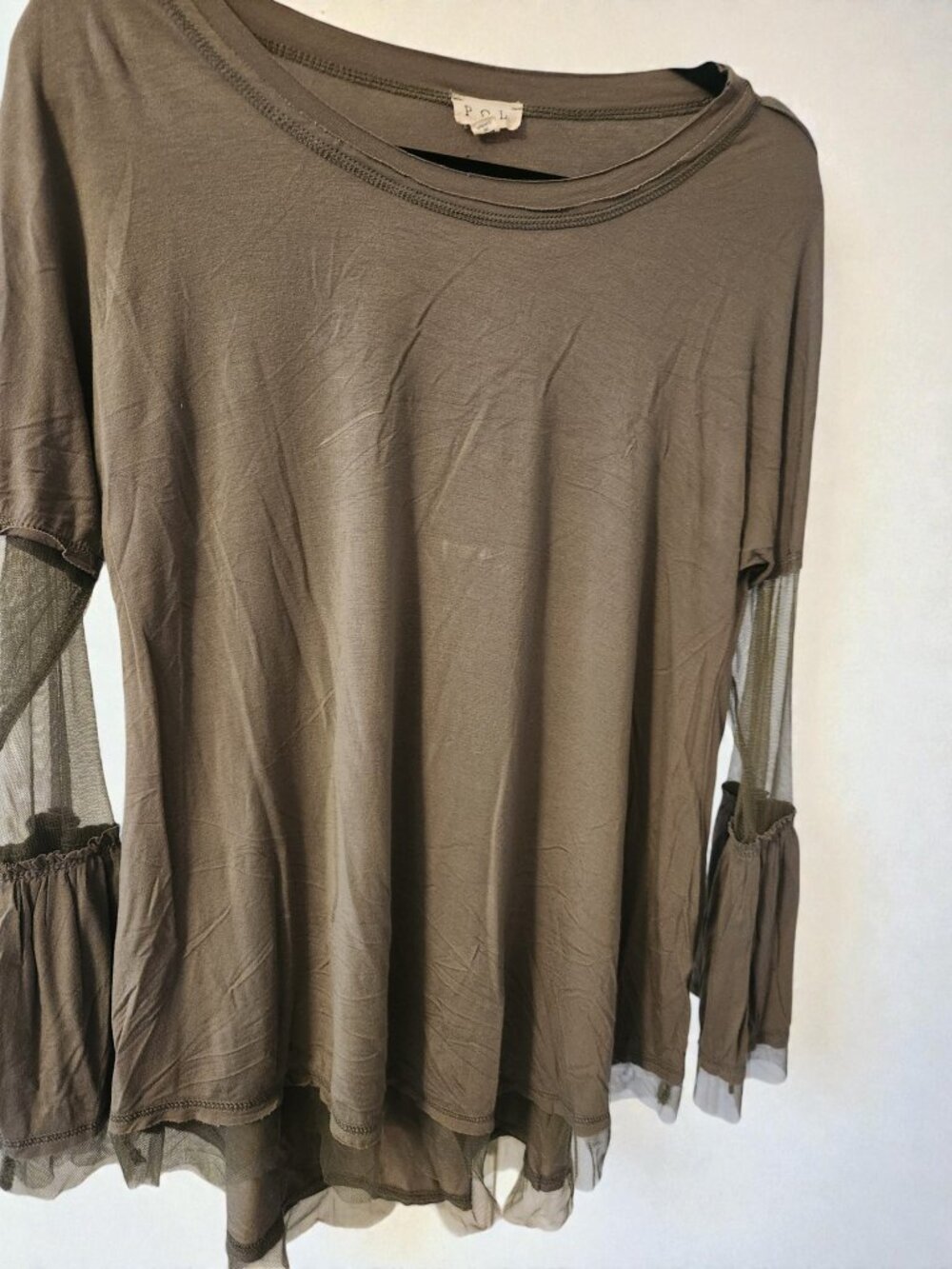 🤎 POL Distressed Boho Top S | Mesh Sleeve Bell Top Raw Hem 🤎 - Picture 3 of 11